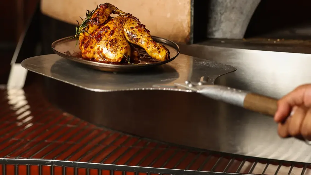 Inside the Tabun: How Kāio's Clay Oven Changes the Way Bread and Vegetables Taste